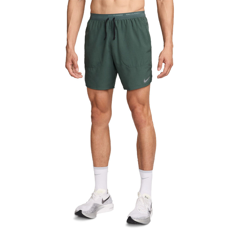 7" FLEX STRIDE SHORTS - VINTAGE GREEN