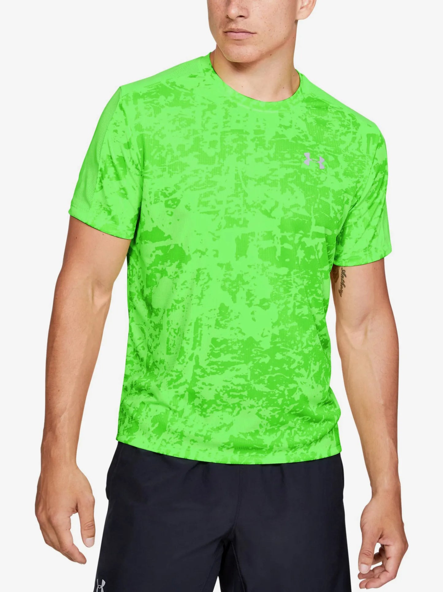 UA STRIKE PRINTED T-SHIRT - NEON